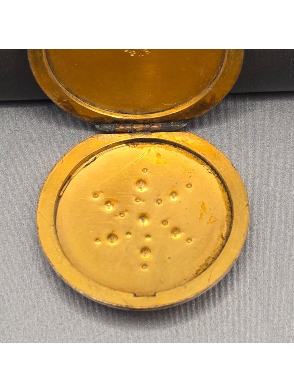 Antique CH Allen & Co Gold Filled Edwardian Locket Paste Pinwheel Starburst READ - Picture 5 of 13